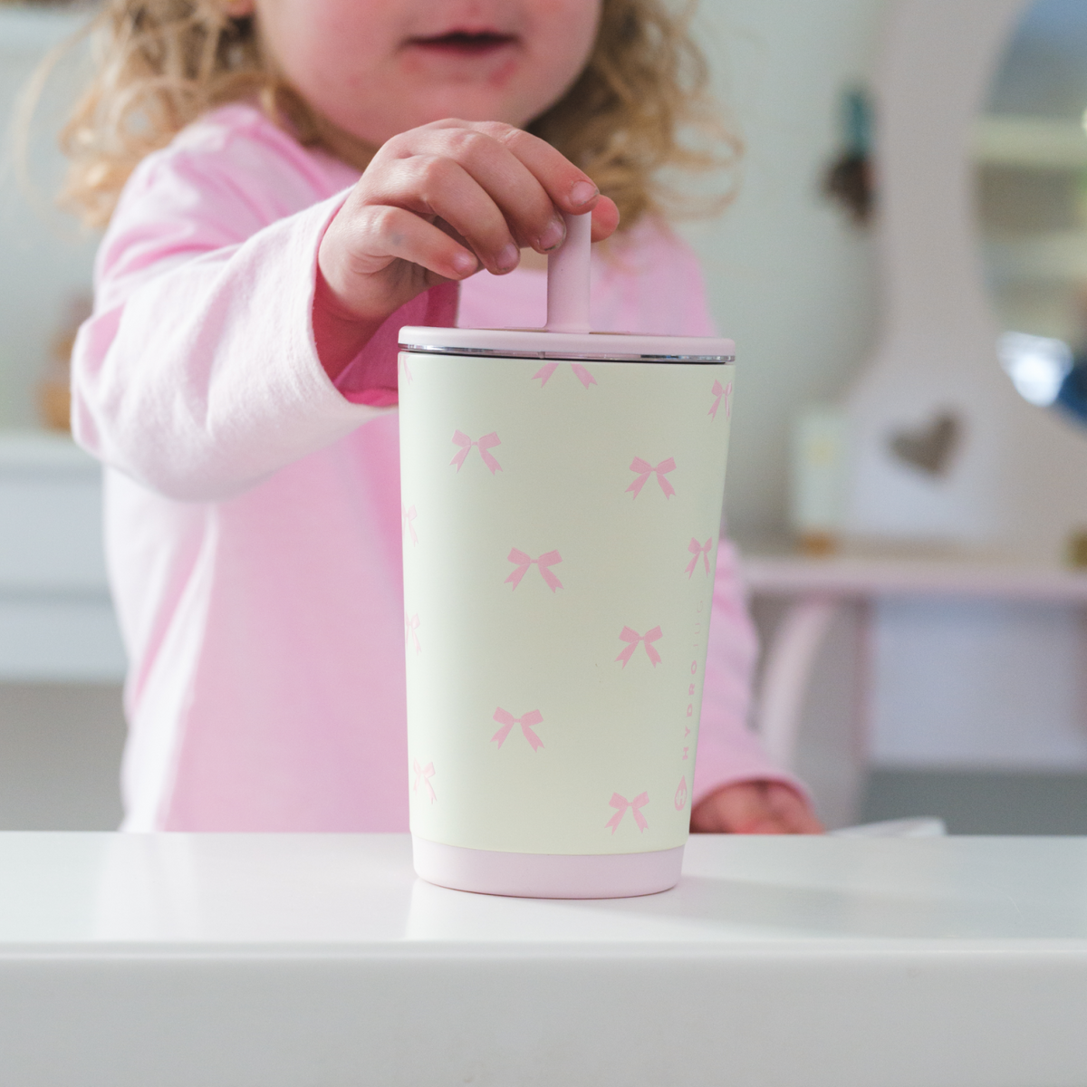bows-14oz-415ml-o2 EverydayTumbler-Bows-WPI_1.png